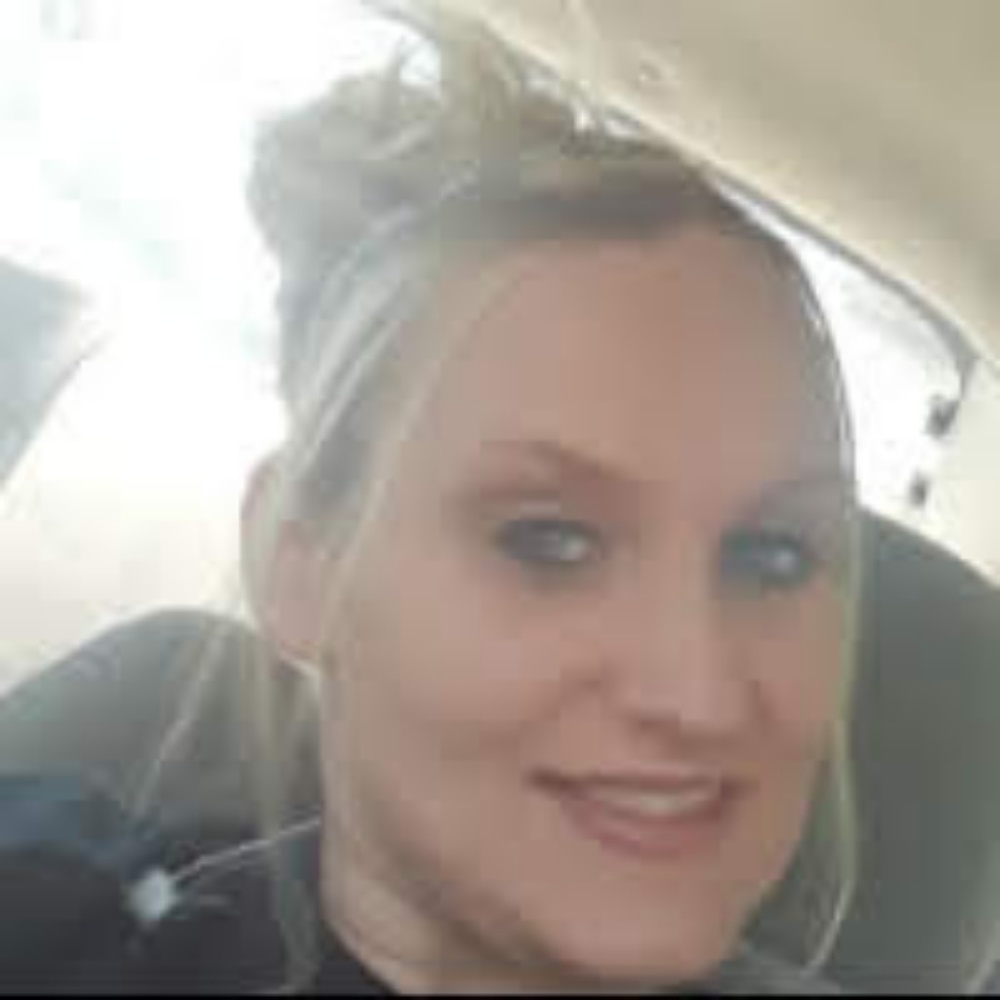 Meet your Posher, Kristin